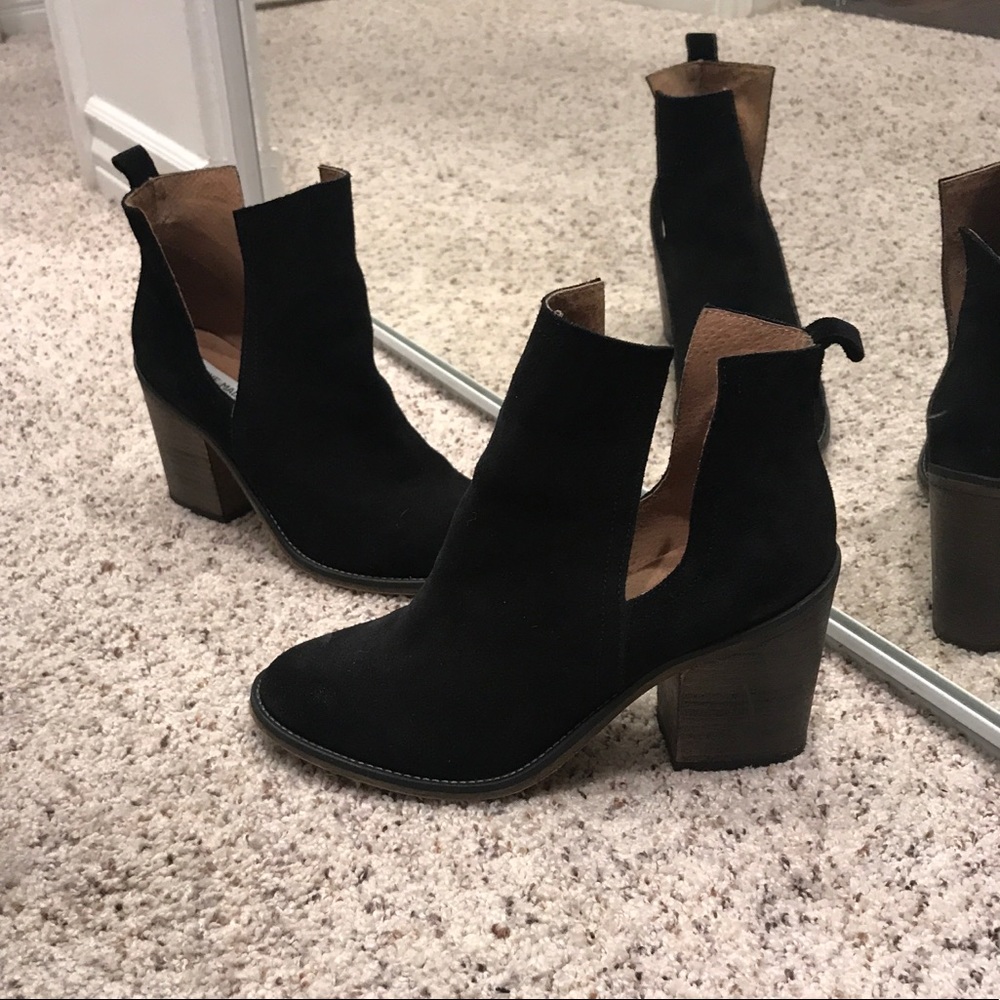 Steve Madden boots